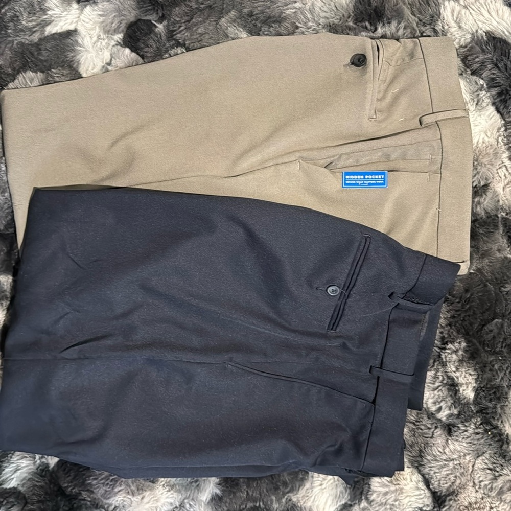 Men’s 34x29 pants x 2 blue and gray